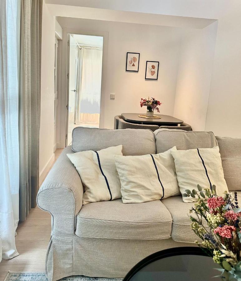 Private Room In A Shared Apartment, Habitacion Privada En Un Apartamento Compartido En Pacifico, 마드리드 외부 사진
